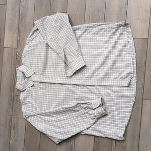 EUC Jos A Banks Burton Down